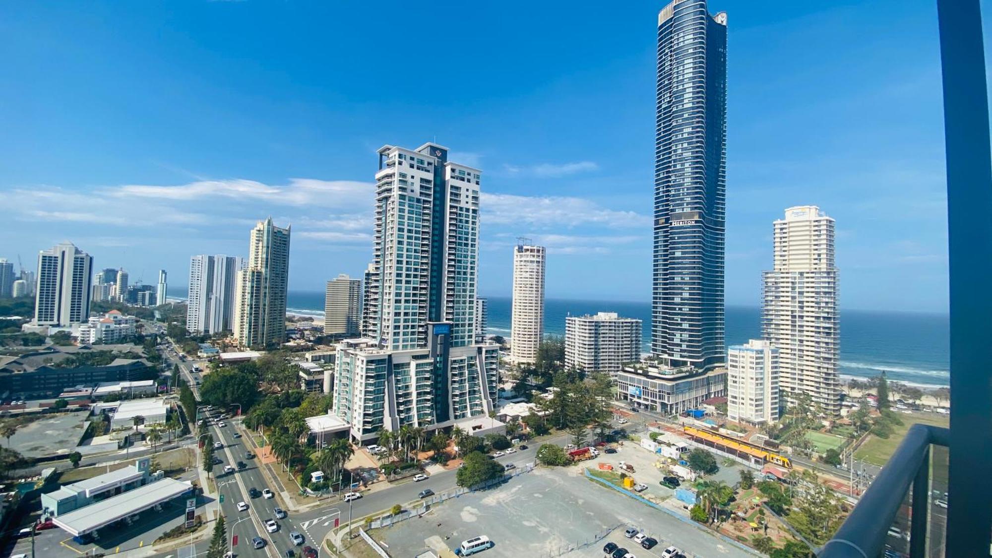 Solaire Apartments โกลด์โคสต์ ภายนอก รูปภาพ