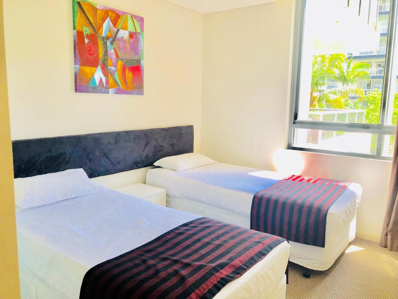 Solaire Apartments โกลด์โคสต์ ภายนอก รูปภาพ